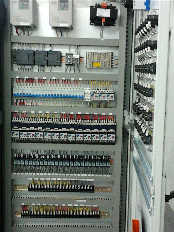 plc控制系统,plc控制柜,plc控制盘,电控盘,电控柜,图片 控制系统plc