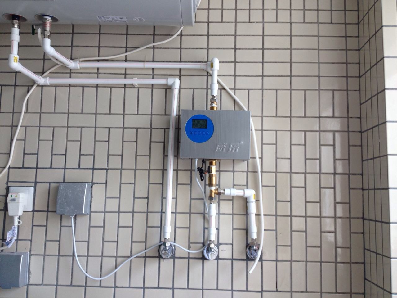 威乐家用全智能预热生活热水循环图片 热水器回水装置