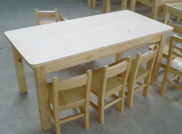 黄冈木洛幼儿园家具(床-桌椅板凳)直销