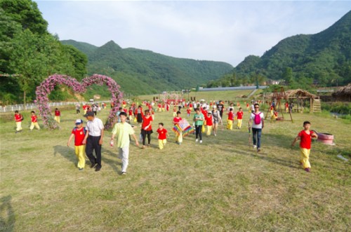 私人定制旅游--繁农四季庄园浪翠谷休闲度假型