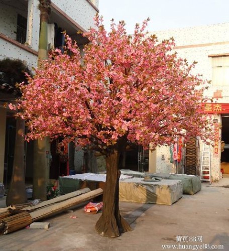 仿生仿真植物,如 仿真榕树,花树,保鲜棕榈树,竹树 等,还