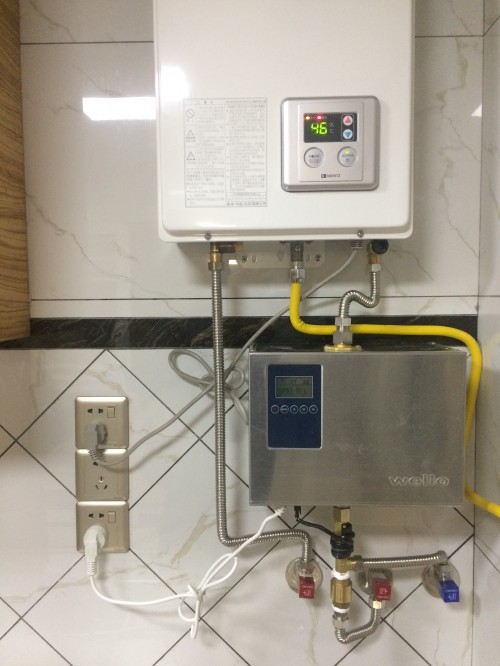 热水器循环泵的应用户型大小: 100-160 平米 适配热水器:燃气热水器