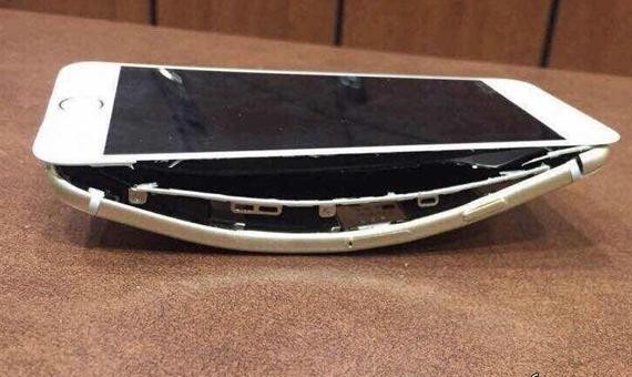 武汉苹果专业维修点iPhone6plu外屏摔破 换屏