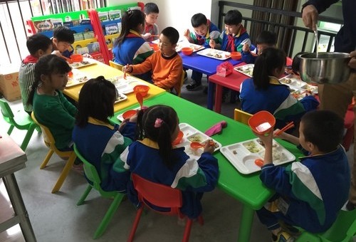 在烟台县城开办小饭桌招聘老师怎么招