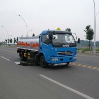 供應東風多利卡加油車 5-7噸東風加油車