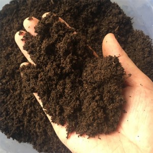 蚯蚓粪肥料疏松土壤疏松度肥蔬菜草坪花卉发酵肥料